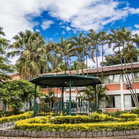 Hotel Fazenda Rochedo Conservatória Buitenkant foto